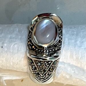 Vintage 925 Stamped Silver Ring w/Opal center stone